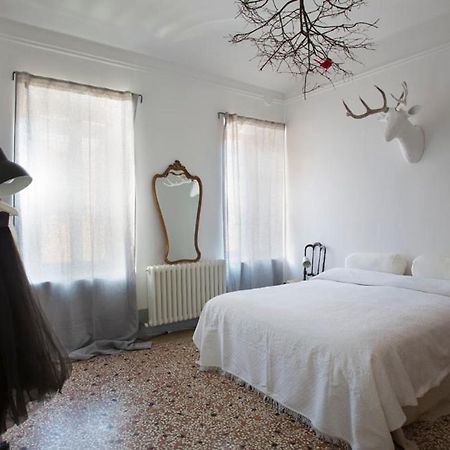 Casa Tesor - Your Design Home In Mantua City Center Esterno foto